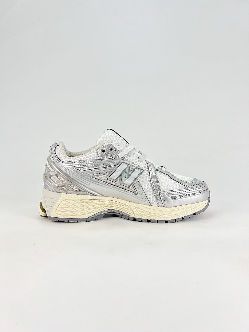 New Balance 1906R U1906RGC White Silver Womens Mens Retro Mesh Sneakers