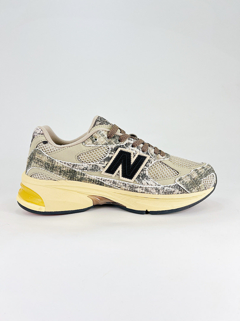 New Balance 2010 U2010JG1 Beige Distressed Retro Sneakers Women Men