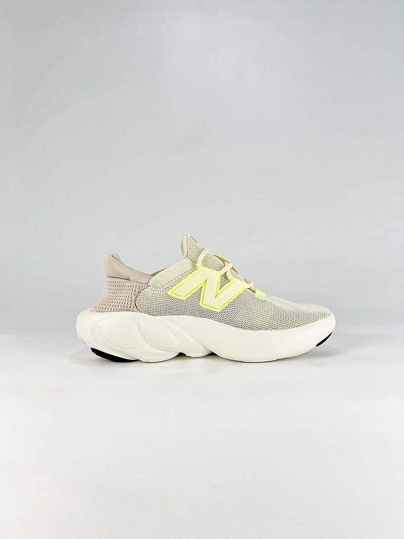 New Balance Fresh Foam RCVRY MCVRY8WH Womens Mens Cream Yellow Casual Sneakers