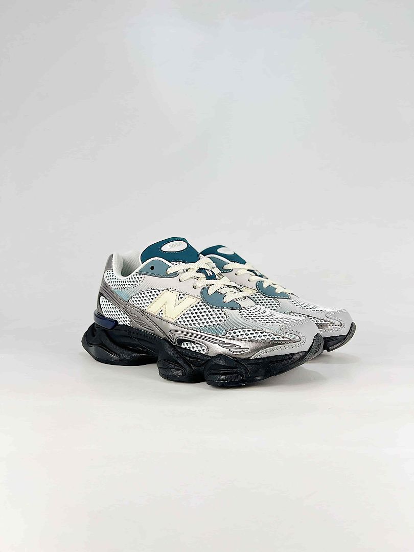 New Balance 9060 U90603GS Silver Grey Black Retro Chunky Sneakers for Women and Men