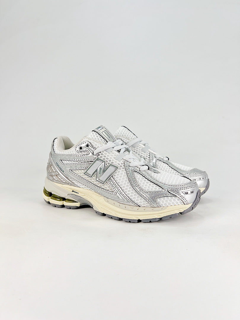 New Balance 1906R U1906RGC White Silver Womens Mens Retro Mesh Sneakers