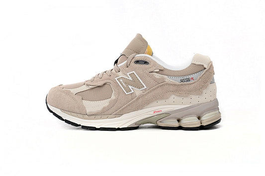 New Balance 2002R M2002RDL Light Khaki Beige Deconstructed Retro Sneakers Women Men