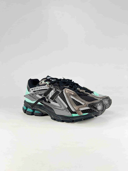 New Balance 1906A Womens Mens Black Silver Mint Green Retro Runner Sneakers