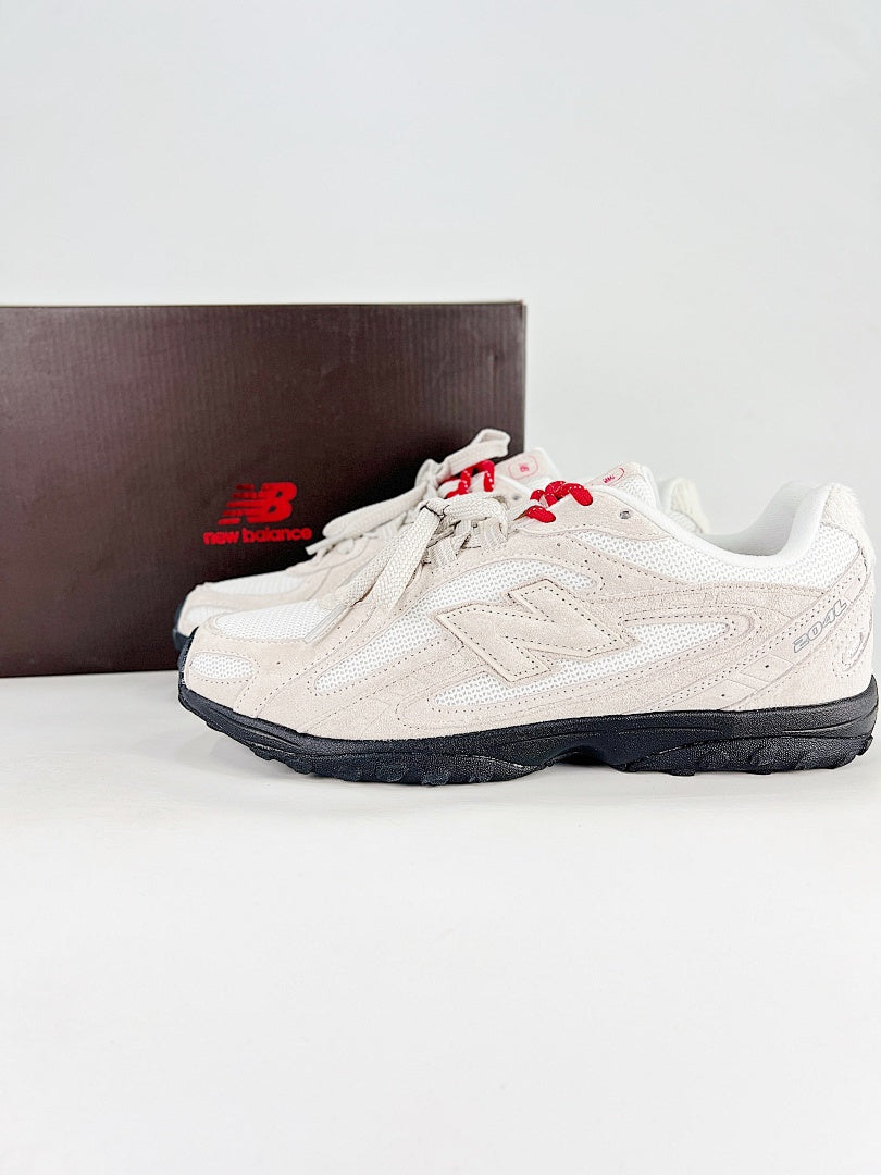 New Balance 204L Cream White Black Womens Mens Retro Low Profile Mesh Sneakers