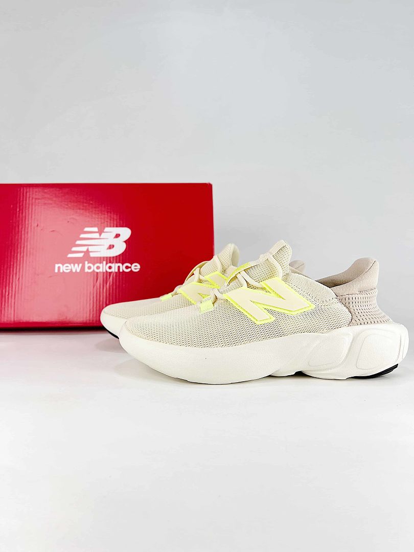 New Balance Fresh Foam RCVRY MCVRY8WH Womens Mens Cream Yellow Casual Sneakers