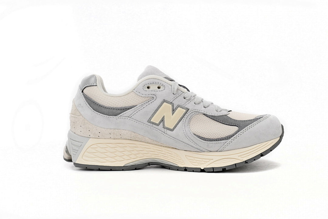 New Balance 2002R M2002RLN Women's & Men's Gray White Retro Lifestyle Sneakers