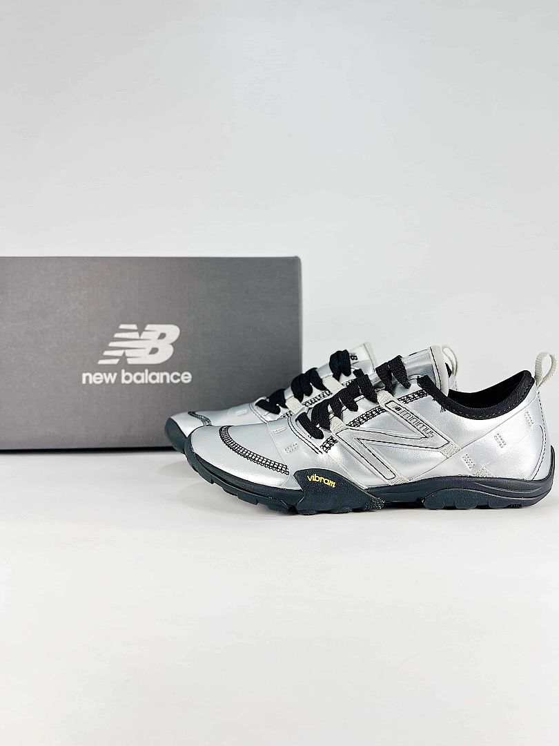 New Balance MT10O MT10O8SW Metallic Silver Black Low Profile Sneakers for Women and Men