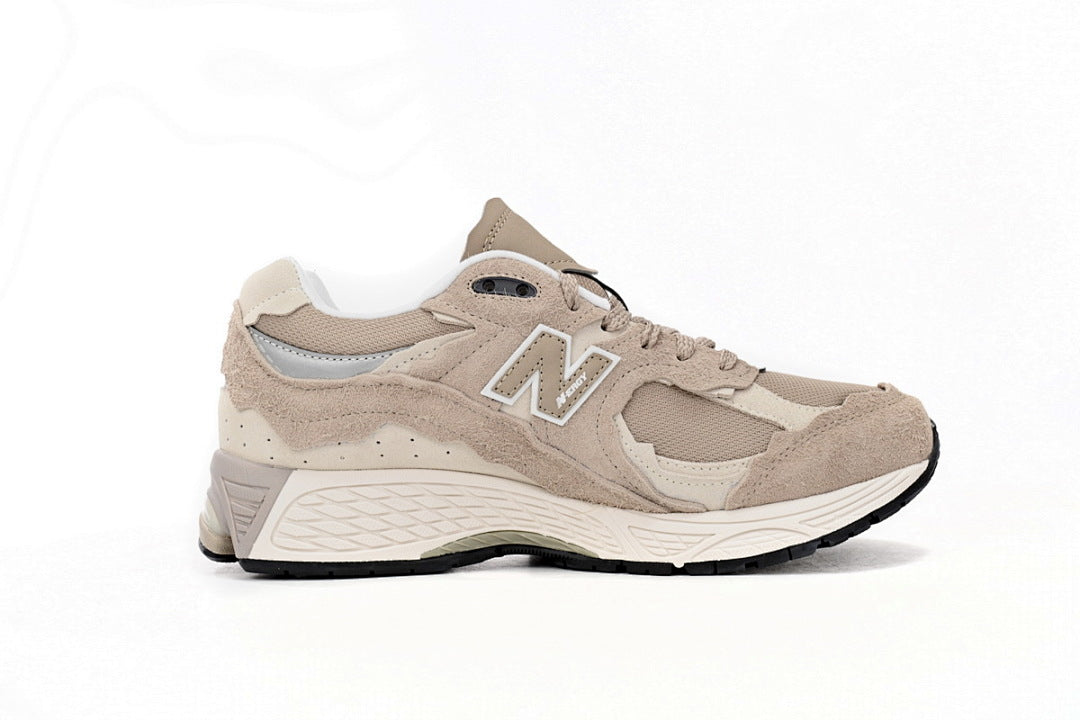 New Balance 2002R M2002RDL Light Khaki Beige Deconstructed Retro Sneakers Women Men