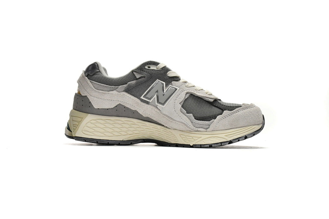 New Balance 2002R M2002RDA Women's & Men's Grey Distressed Retro Lifestyle Sneakers