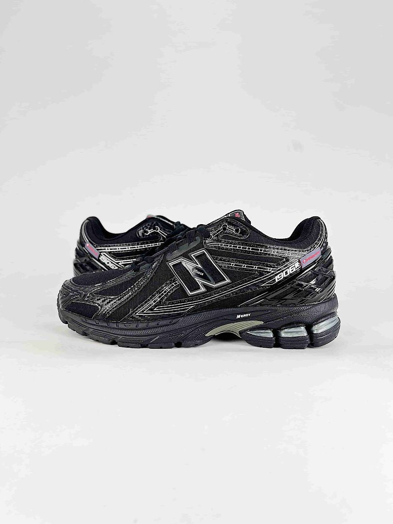 New Balance 1906R U1906ROE Black Silver Womens Mens Retro Mesh Sneakers