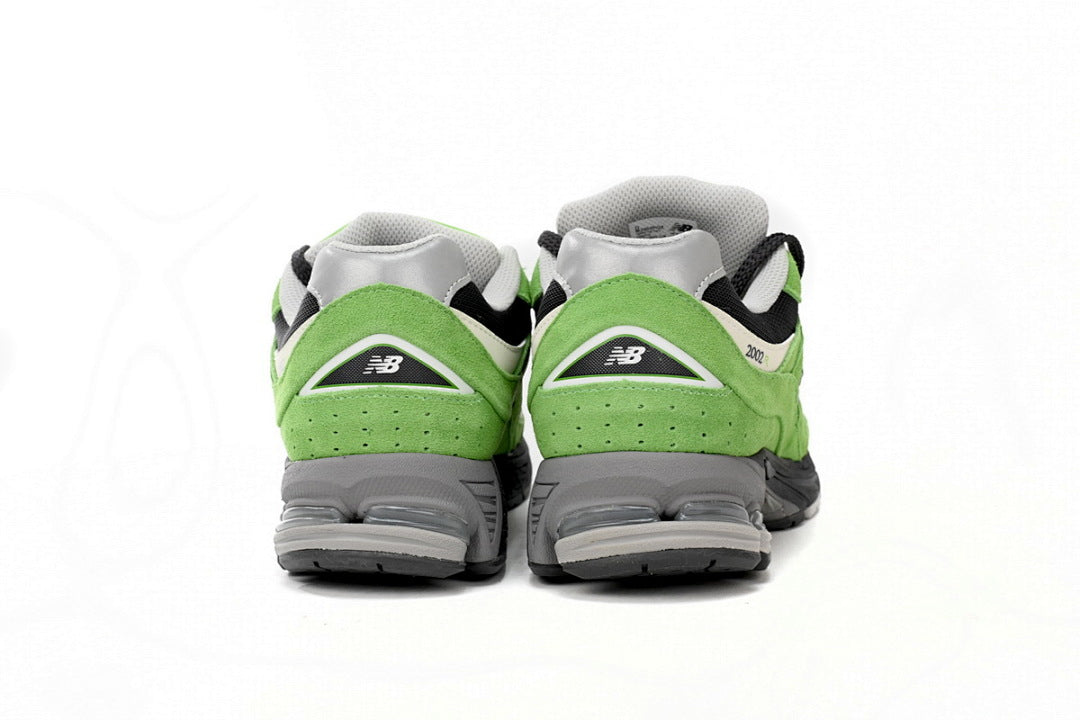 New Balance 2002R M2002RGZ Women's & Men's Green Black Retro Lifestyle Sneakers