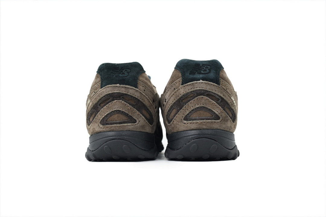 Basketcase x New Balance 204L 'Beef & Broccoli' U204LBC1 Women's & Men's Brown Retro Sneakers