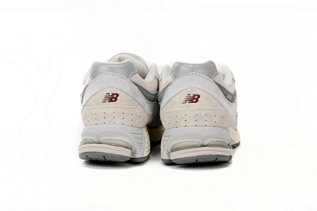 New Balance 2002R M2002RLN Women's & Men's Gray White Retro Lifestyle Sneakers