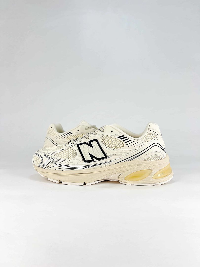 New Balance 2010 U20103SH Cream Black Retro Mesh Sneakers Women Men