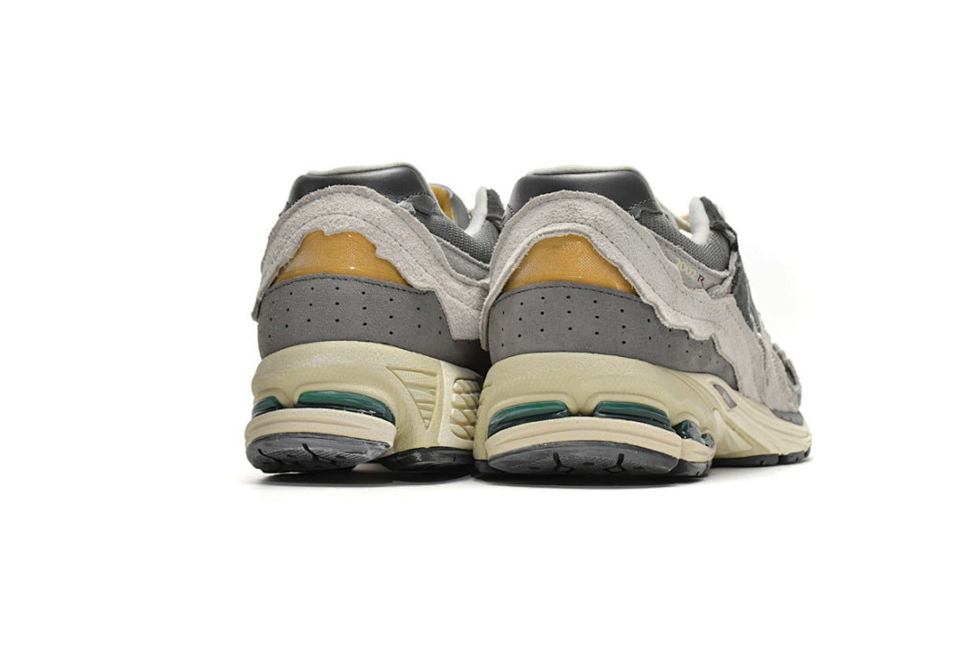 New Balance 2002R M2002RDA Women's & Men's Grey Distressed Retro Lifestyle Sneakers