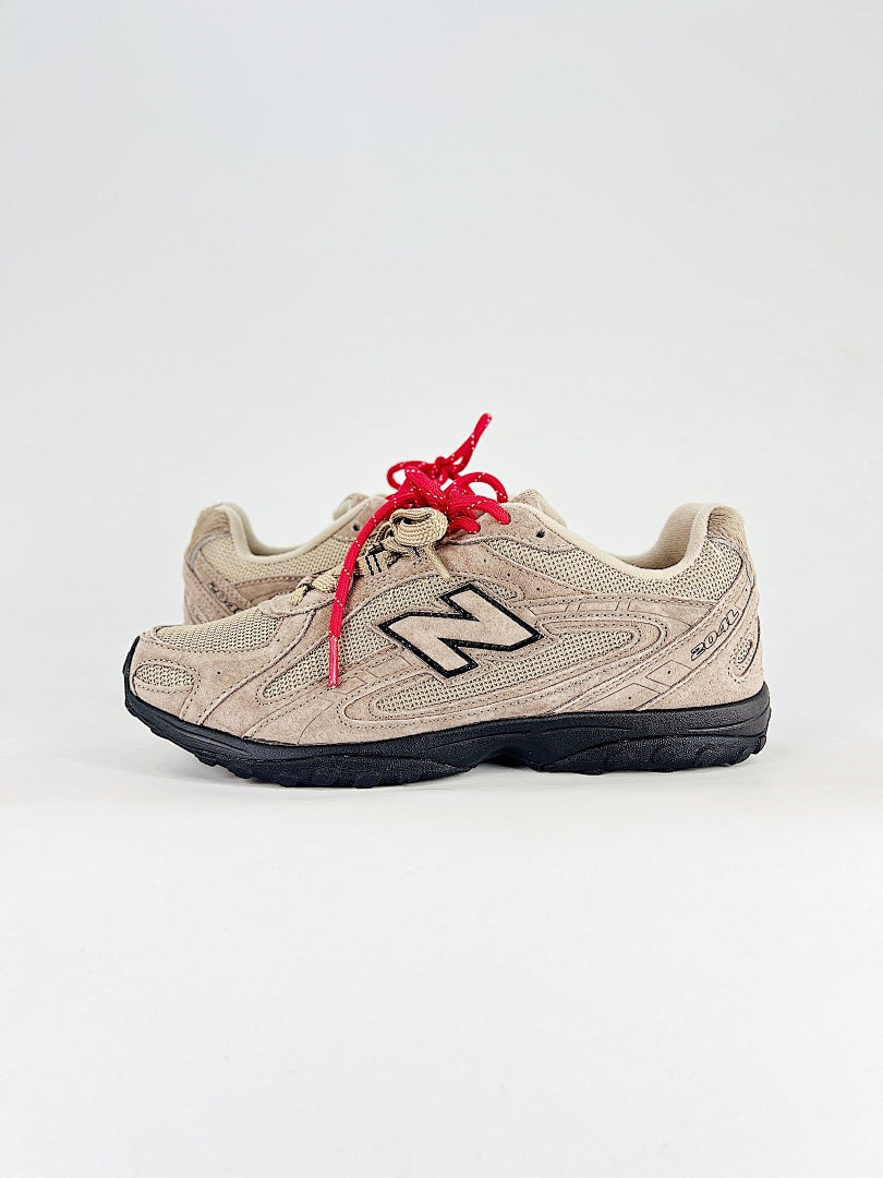 New Balance 204L Beige Black Low Profile Retro Sneakers Women Men