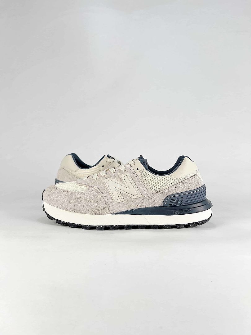 New Balance 574 U574LGWG Womens Mens Light Grey Cream Retro Casual Sneakers