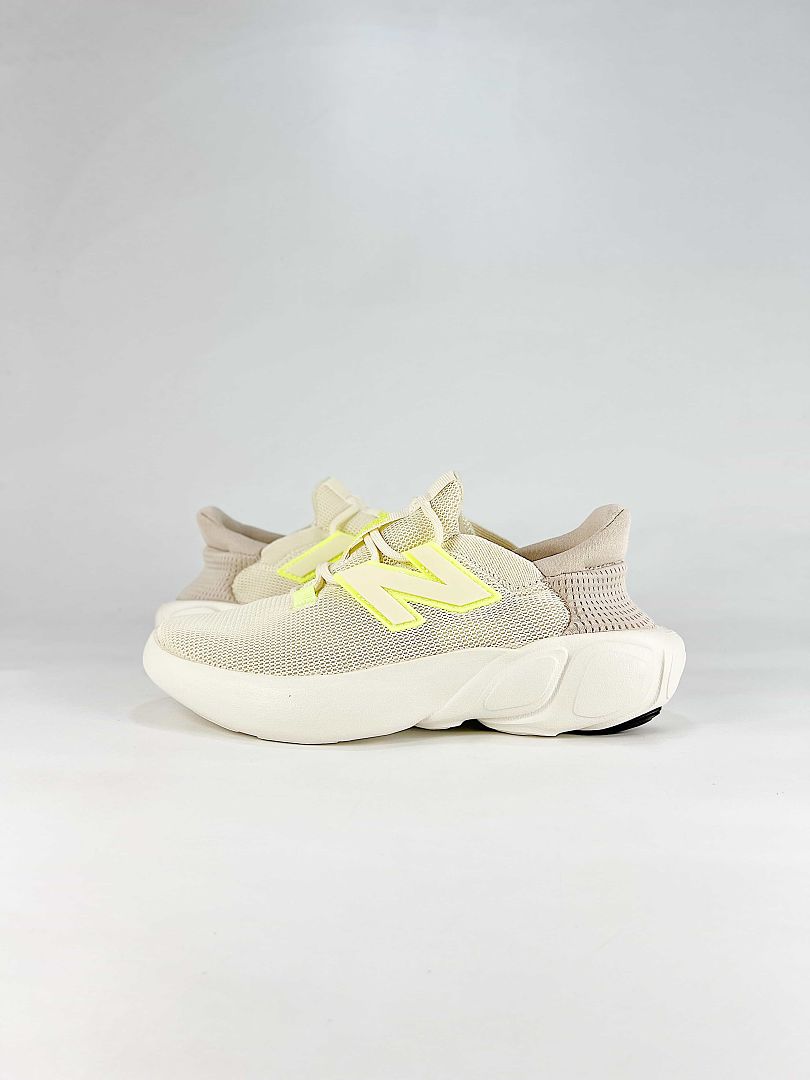New Balance Fresh Foam RCVRY MCVRY8WH Womens Mens Cream Yellow Casual Sneakers