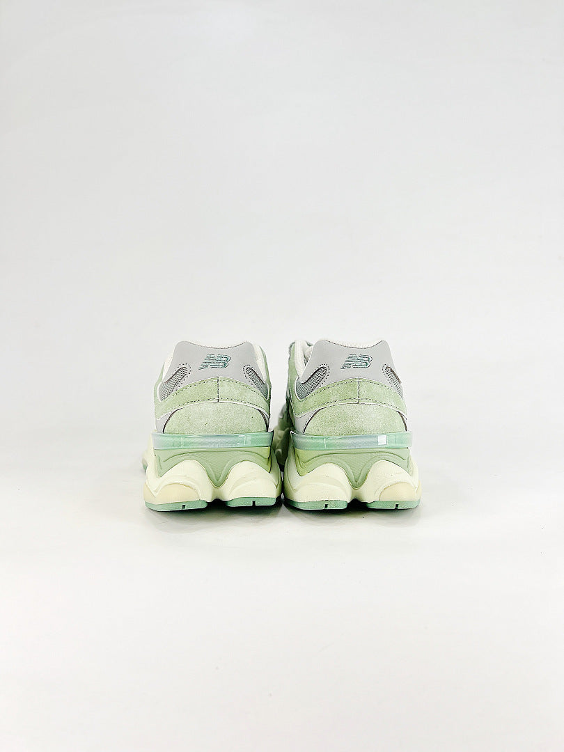 New Balance 9060 U90608Z4 Light Green Grey Mesh Chunky Retro Sneakers for Women and Men