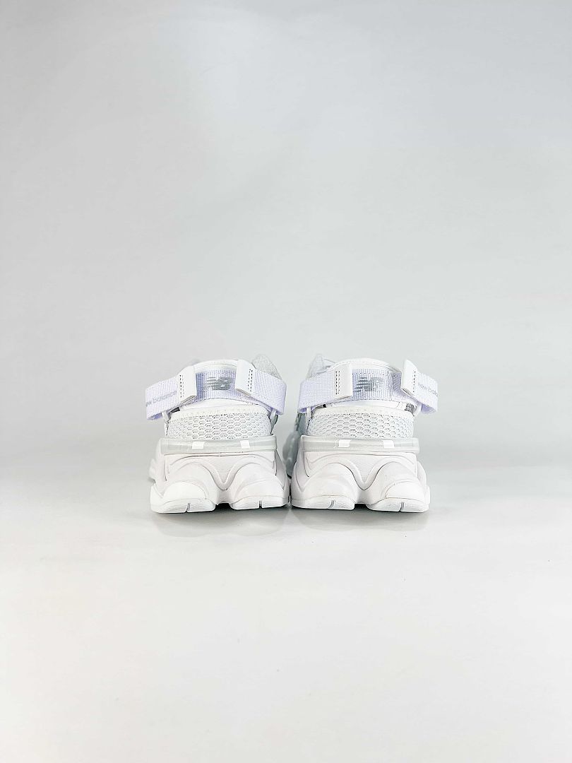 New Balance 9060 U90606B5 Retro Casual Footwear for Women and Men