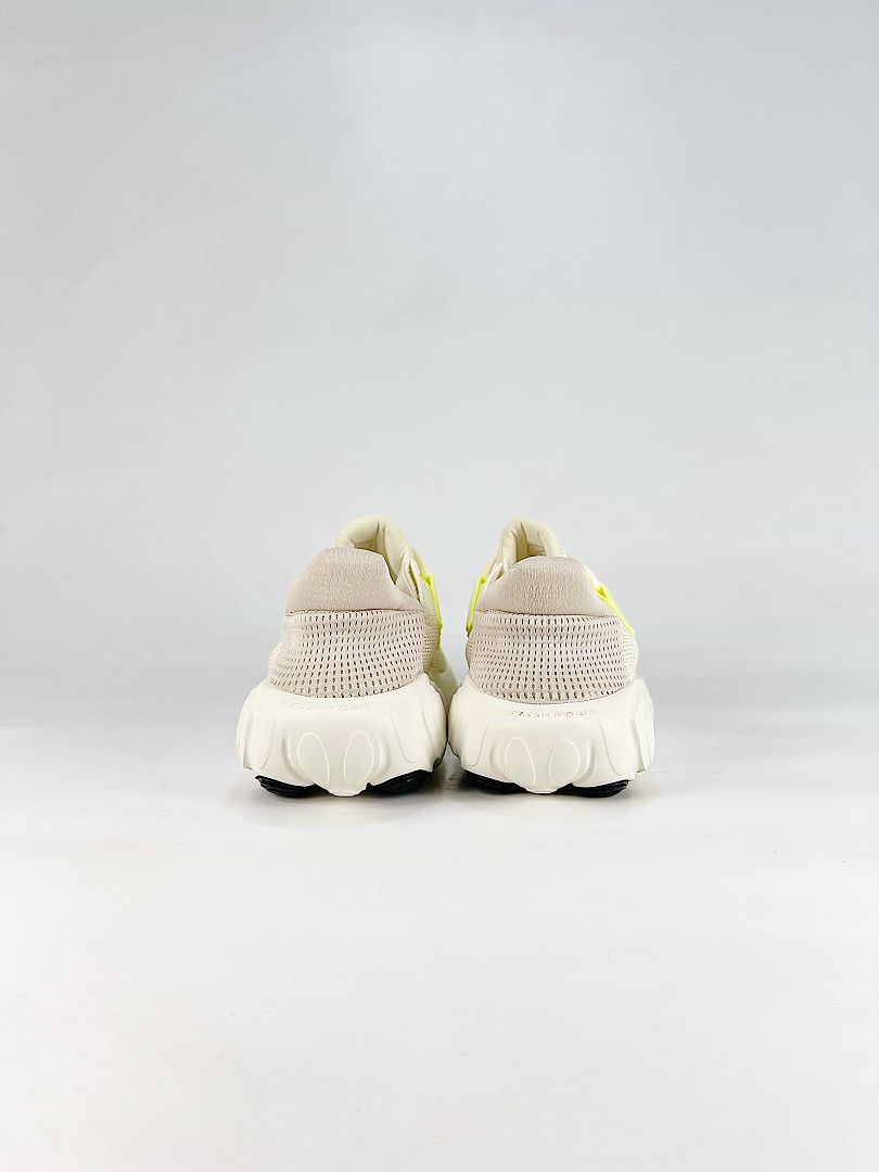 New Balance Fresh Foam RCVRY MCVRY8WH Womens Mens Cream Yellow Casual Sneakers
