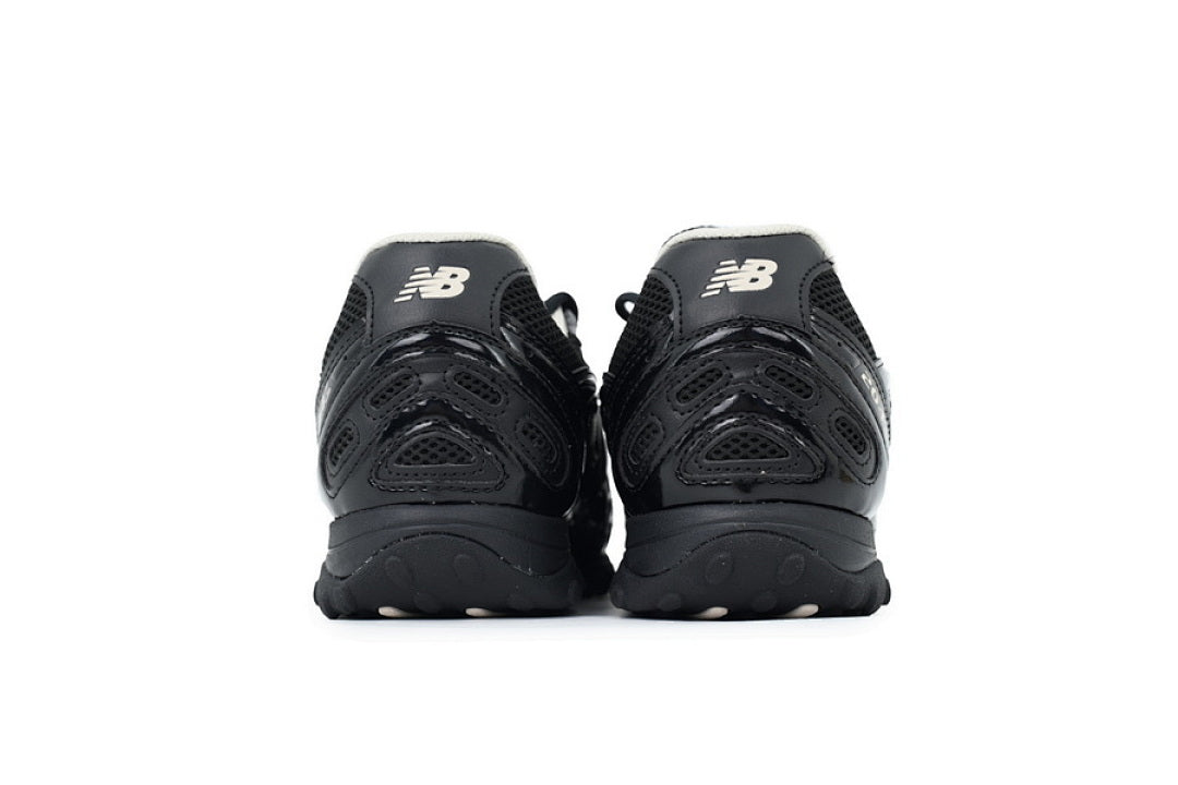 New Balance 204L 'Black Timberwolf' U204LMRA Women's & Men's Black Retro Low-Top Sneakers