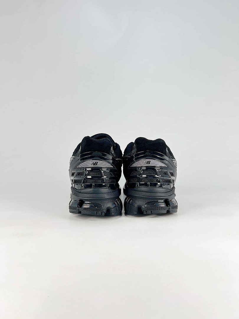 New Balance 1954R U19543VU Black Retro Sneakers Women Men Y2K Casual Shoes