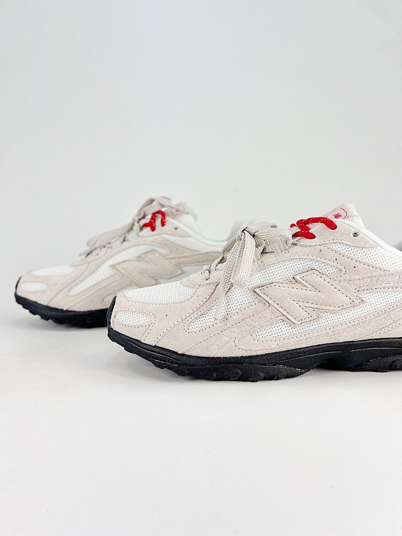 New Balance 204L Cream White Black Womens Mens Retro Low Profile Mesh Sneakers