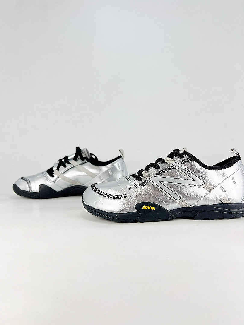 New Balance MT10O MT10O8SW Metallic Silver Black Low Profile Casual Sneakers for Women and Men