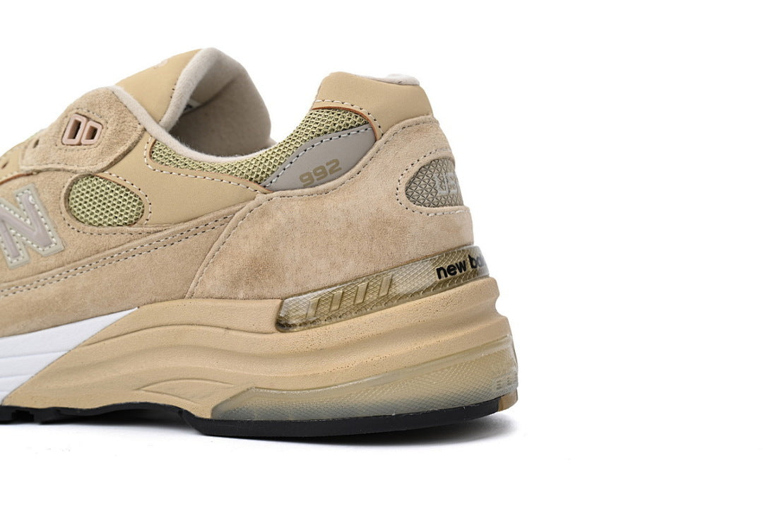 New Balance 992 M992TN Tan Beige Retro Running Style Sneakers Women Men