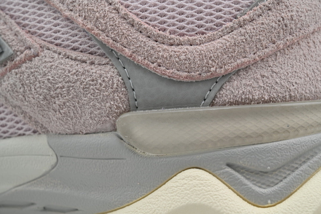New Balance 9060 'December Sky' U9060HSP Women's & Men's Pink Retro Chunky Sneakers