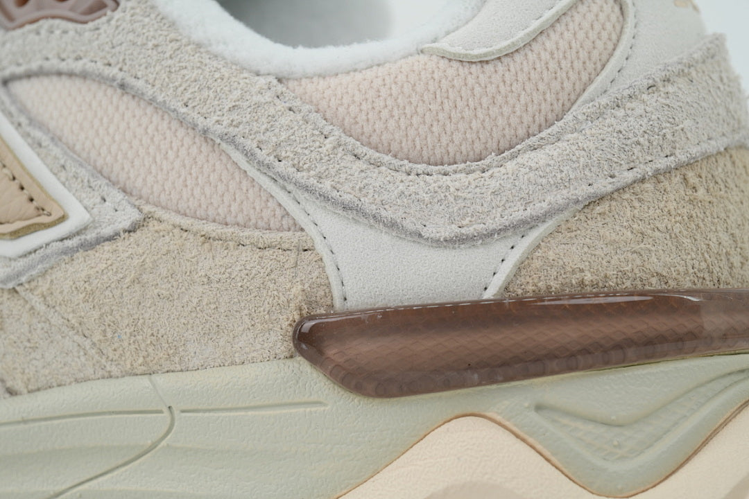 New Balance 9060 Bisque Sea Salt U9060CCB Women's Men's Beige Retro Chunky Sneakers