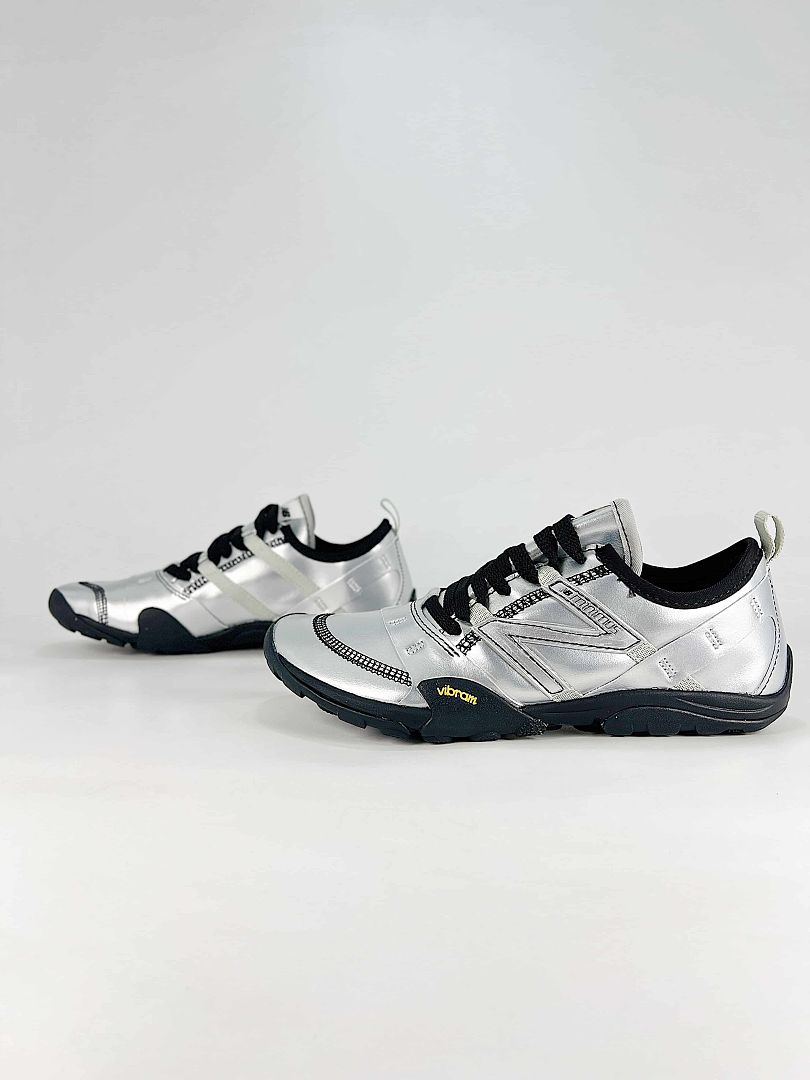 New Balance MT10O MT10O8SW Metallic Silver Black Low Profile Sneakers for Women and Men