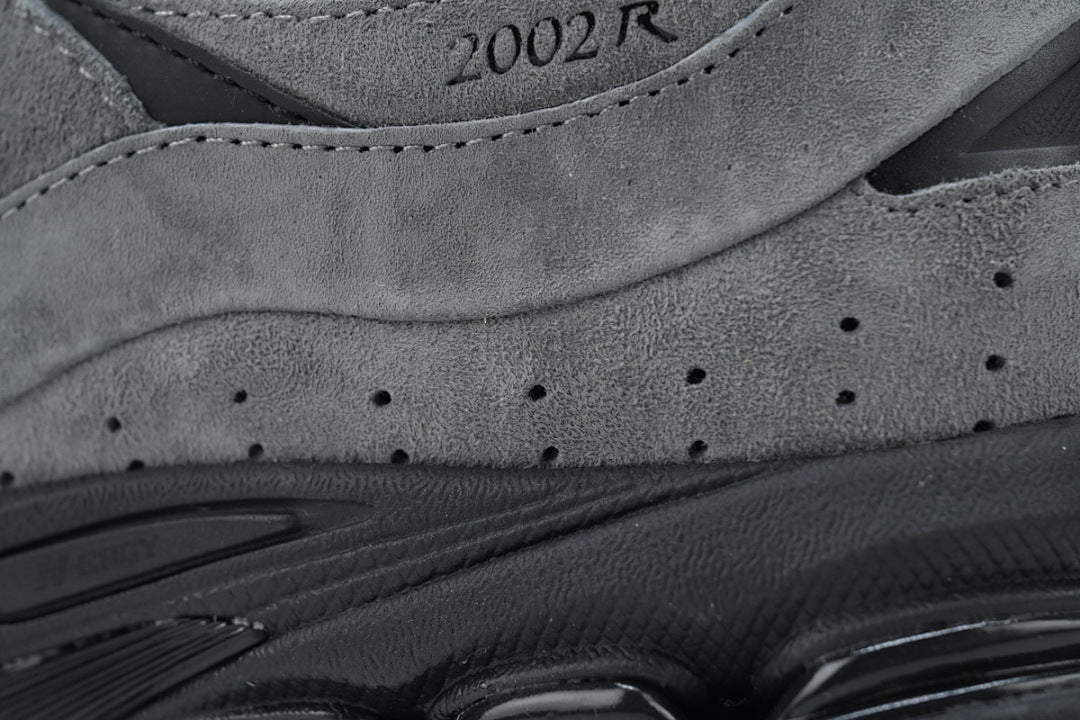 New Balance 2002R JJJJound M2002RXZ GORE TEX Charcoal Grey Black Womens Mens Retro Sneakers
