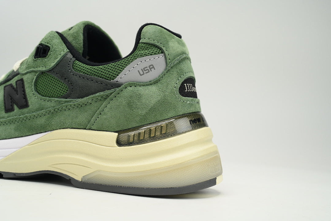 JJJJound x New Balance 992 M992JJ Mossy Green Retro Sneakers Women Men