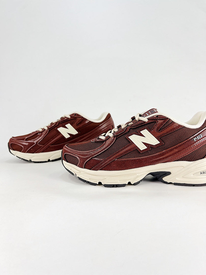 New Balance 740 Burgundy Cream Retro Mesh Sneakers for Women and Men