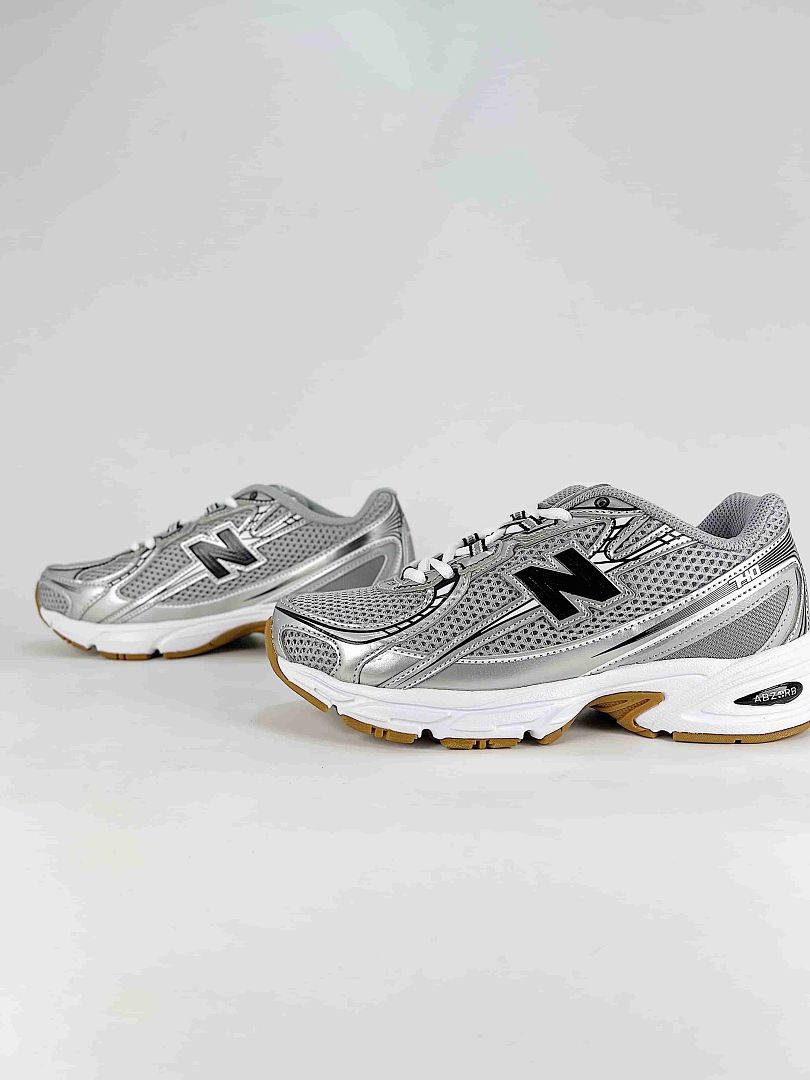 New Balance 740 U740GB2 Silver Grey Black Retro Mesh Sneakers for Women and Men