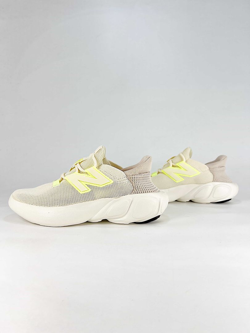 New Balance Fresh Foam RCVRY MCVRY8WH Womens Mens Cream Yellow Casual Sneakers
