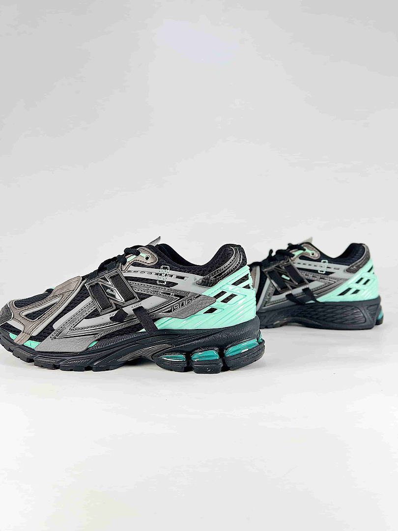 New Balance 1906A Womens Mens Black Silver Mint Green Retro Runner Sneakers
