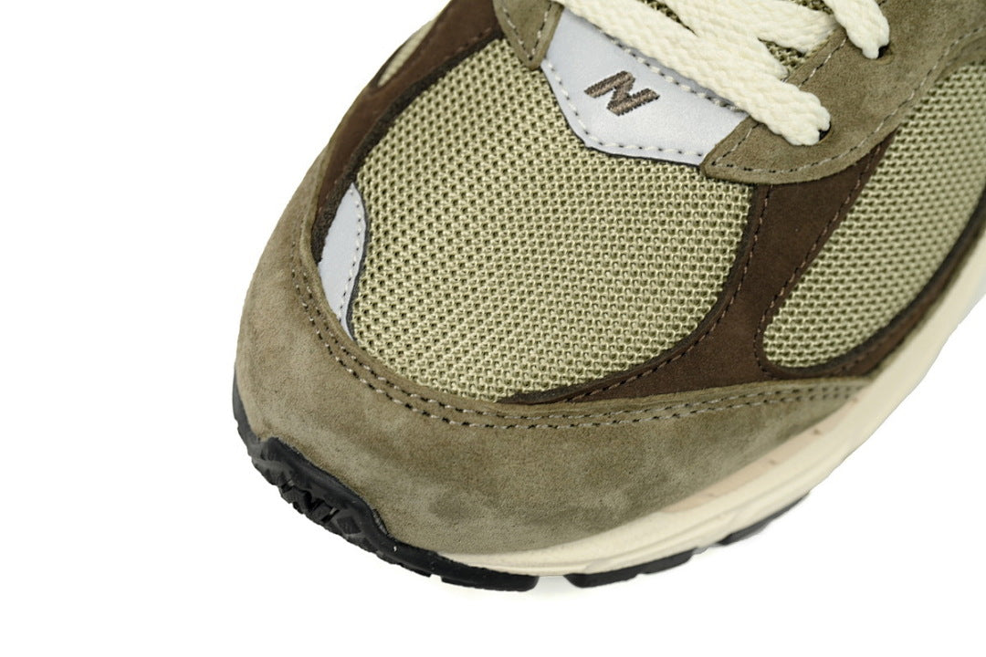 New Balance 2002R M2002RHN Women's Men's Olive Green Grey Retro Sneakers