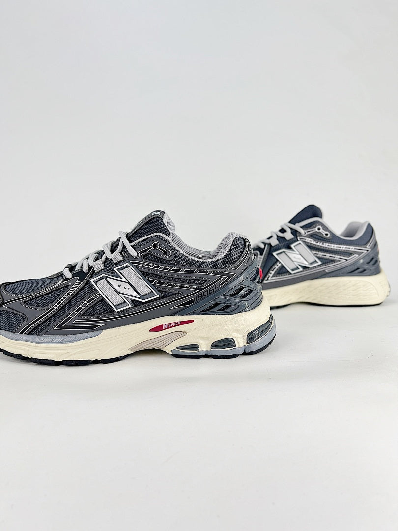 New Balance M1906R Size：36 37 37.5 38 38.5 39.5 40 40.5 41.5 42 42.5 43 44 45