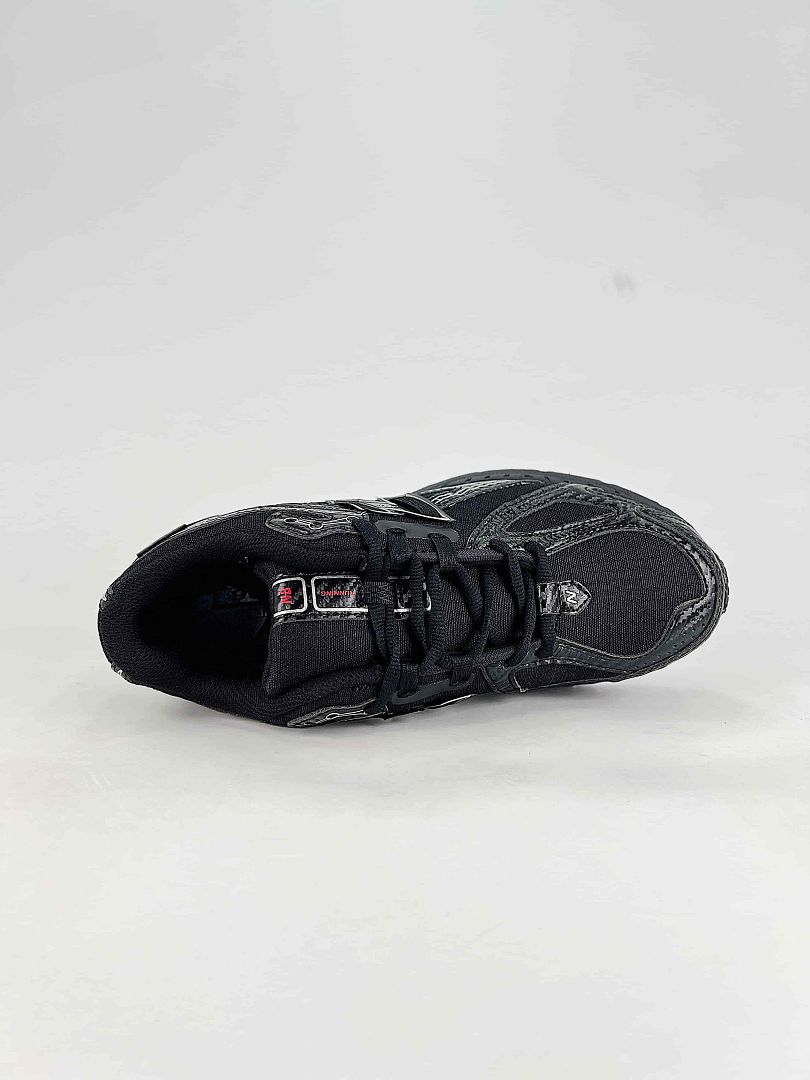 New Balance 1906R U1906ROE Black Silver Womens Mens Retro Mesh Sneakers