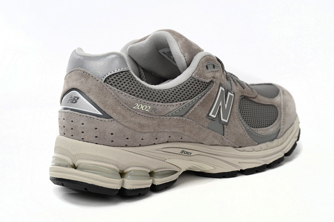 New Balance 2002R M2002RC Women's Men's Grey Retro Running-Inspired Sneakers