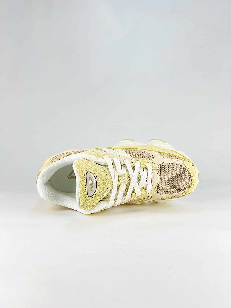 New Balance 9060 U90606U0 Yellow Beige Retro Chunky Sneakers for Women and Men