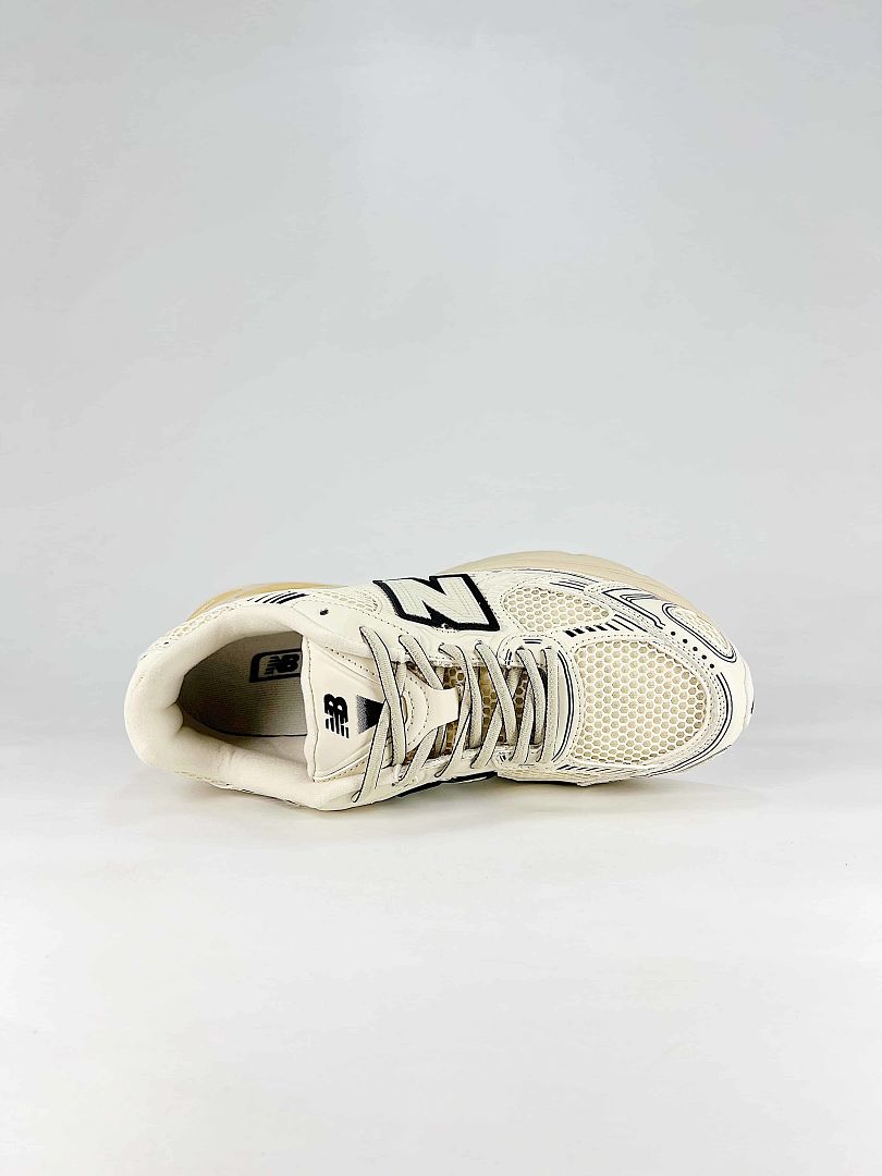 New Balance 2010 U20103SH Cream Black Retro Mesh Sneakers Women Men