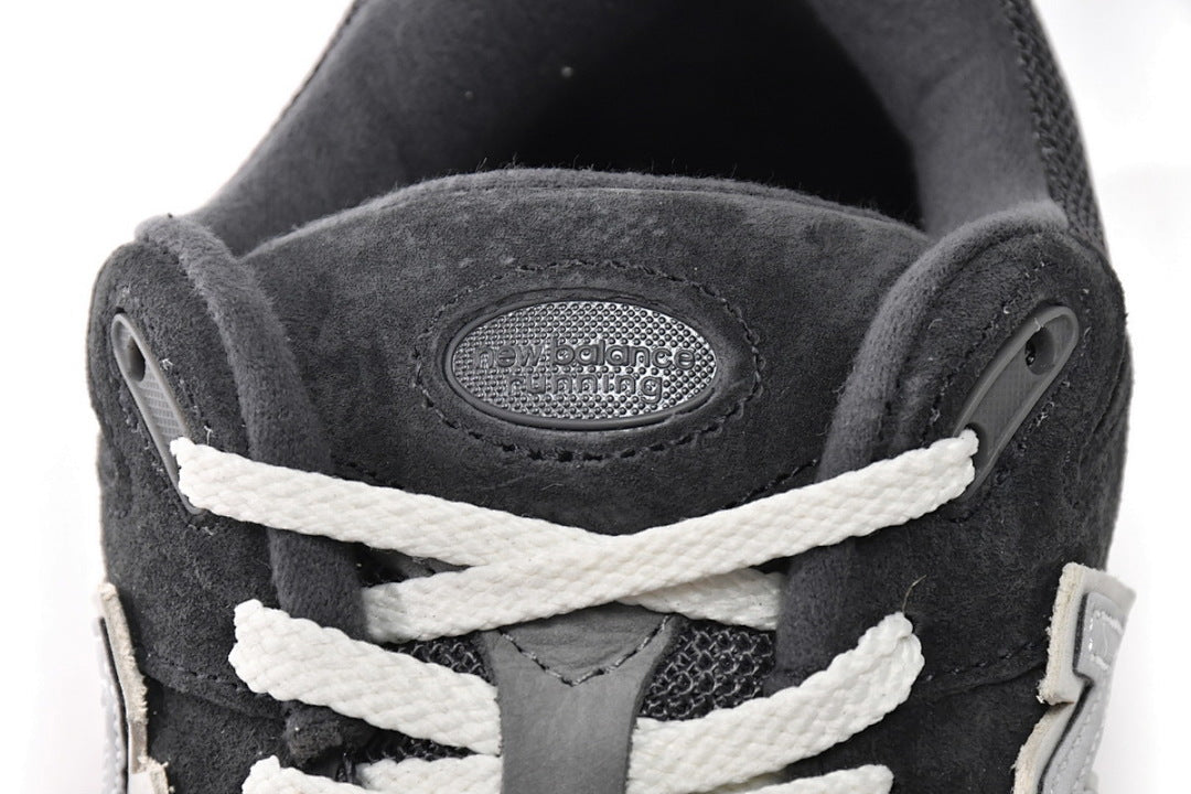 New Balance 2002R M2002RHO Black Grey Womens Mens Retro Mesh Sneakers