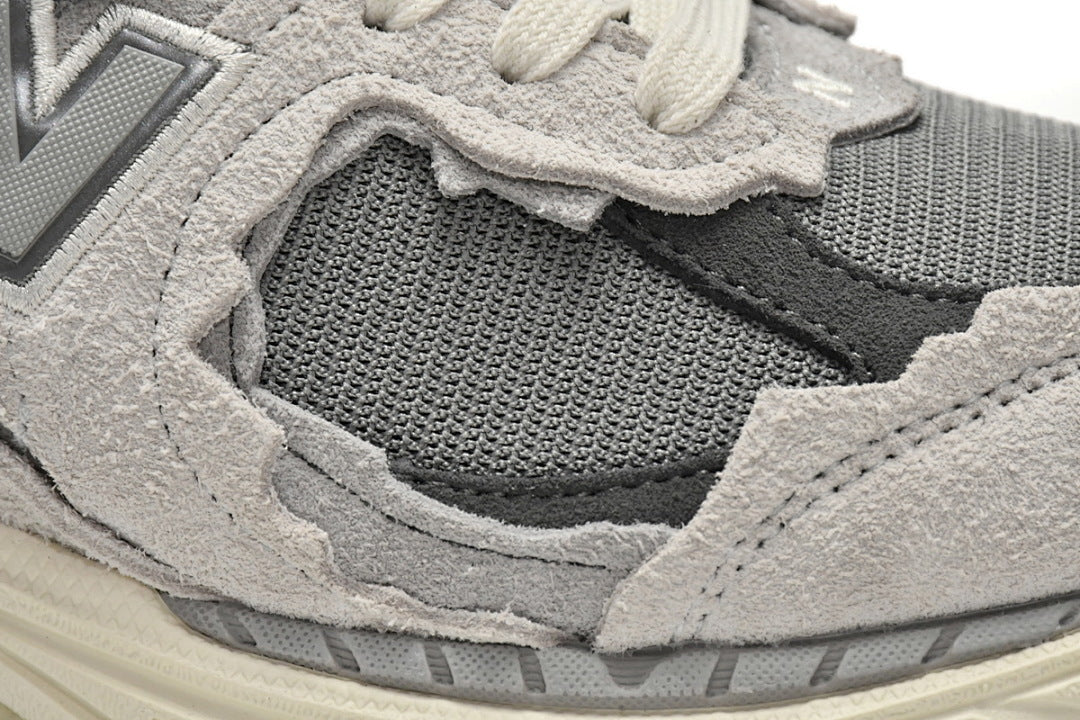 New Balance 2002R M2002RDA Women's & Men's Grey Distressed Retro Lifestyle Sneakers