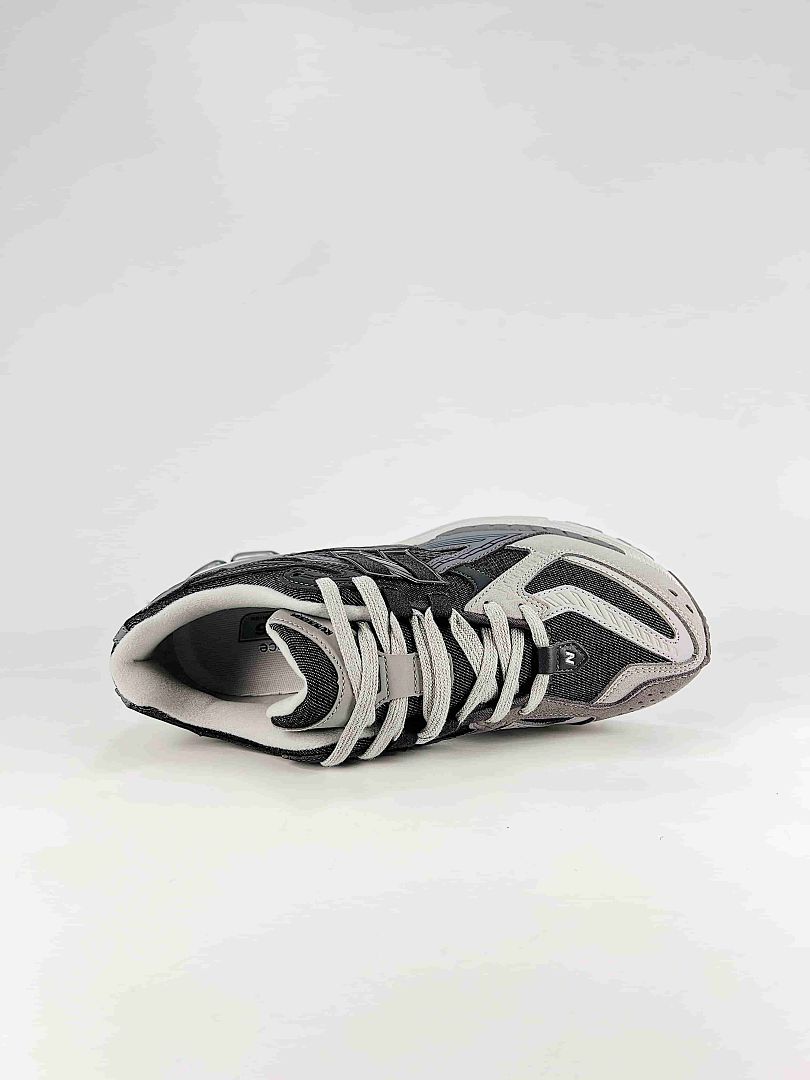 New Balance 1906U Black Grey Silver Womens Mens Retro Mesh Sneakers