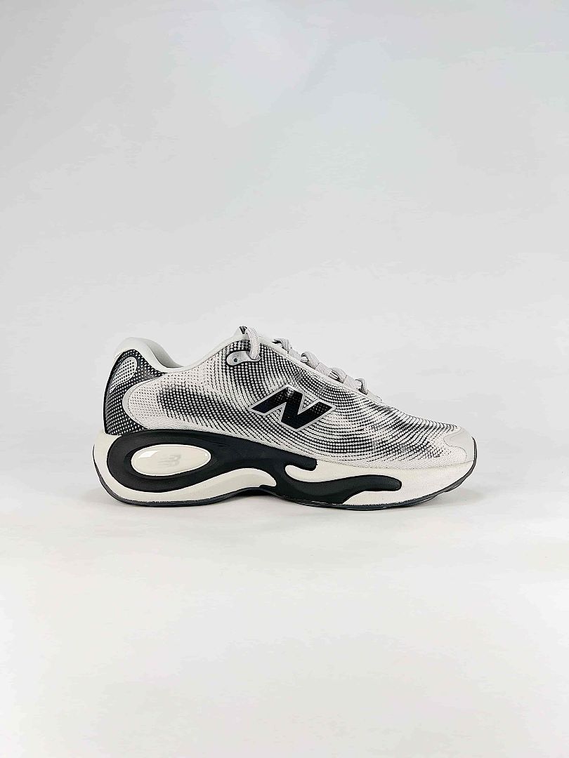 New Balance AC Runner Womens Mens Silver Black Retro Mesh Lifestyle Sneakers