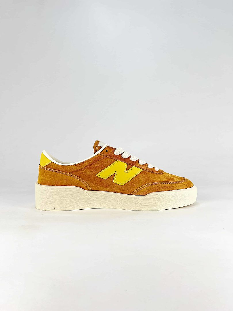 New Balance 750 U7504HH Brown Yellow Platform Retro Casual Sneakers for Women and Men